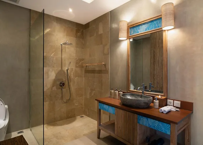 The Sankara Penida 4*